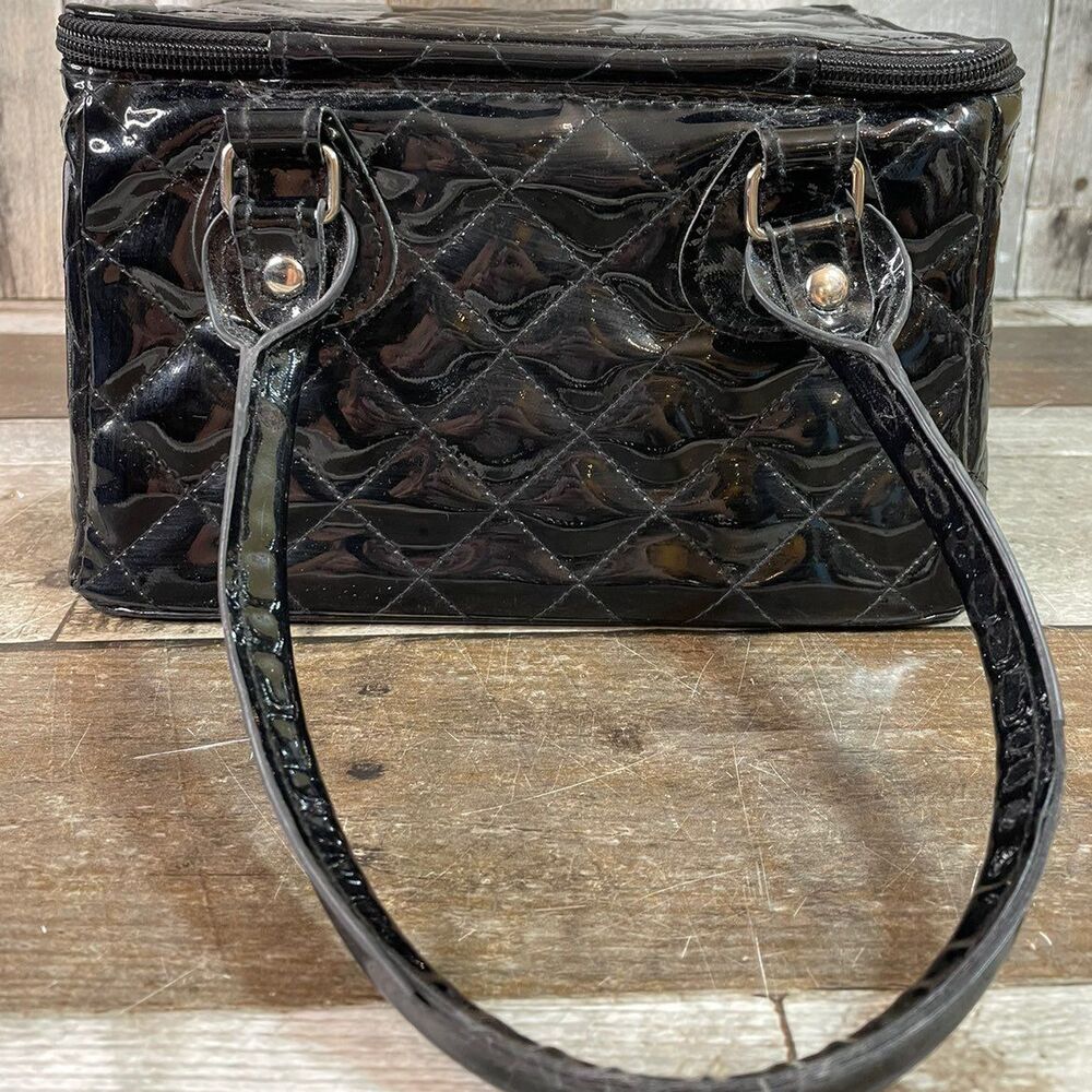 Caboodle Heartthrob Black quilted patent leather - Picture 4 of 9